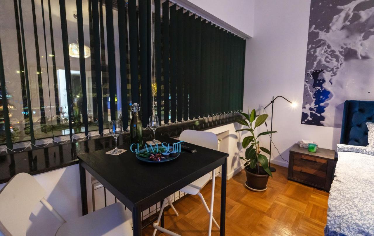 Maera Suites Central Bucureşti Exterior foto